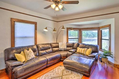 Charming Los Molinos Retreat with Spacious Yard