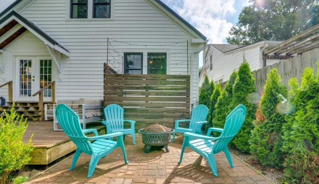 Charming Louisville Retreat w Patio and Fireplace!