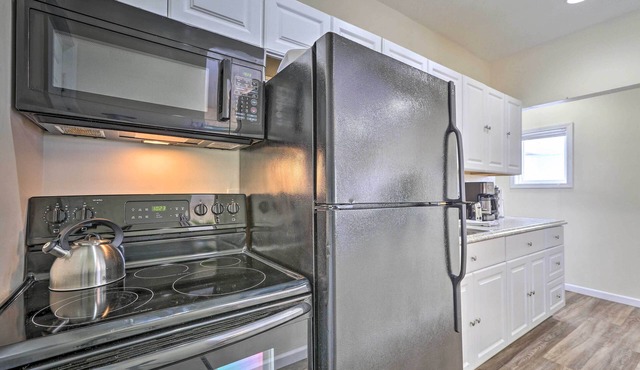 Charming Ludlow Retreat < 4 Mi to Dtwn Cincy!