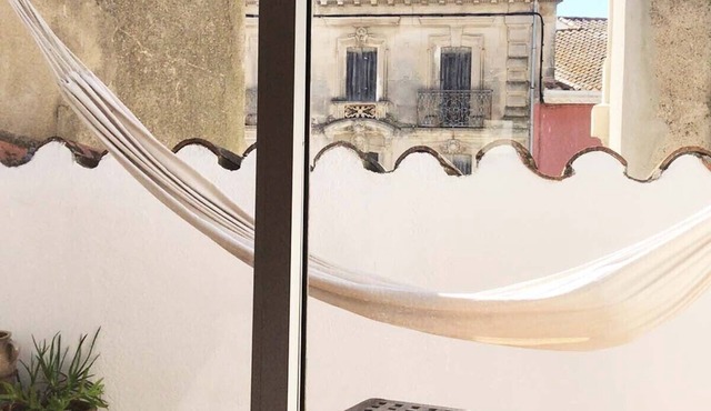 Charming Maison de Village with small garden. Terrace, 10 km to the beach and Canal du Midi