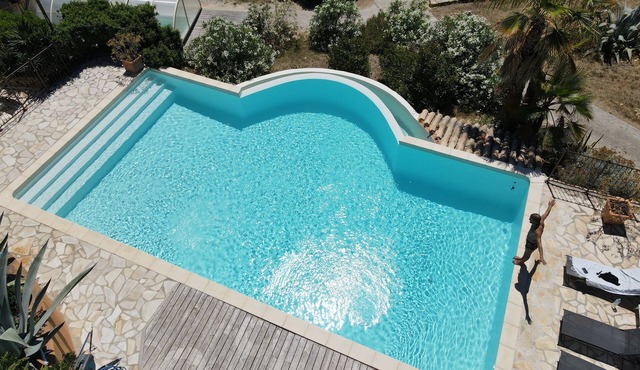 Charming maisonette *, Pool with sea view, Golf, Spa, Quiet, Open spaces