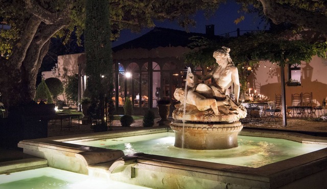 Charming Mas Provencal with swimming pool and jacuzzis cinema - FLH-Excellence