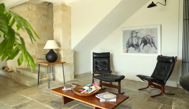 Charming Mas with Heated Pool in the Heart of the Alpilles