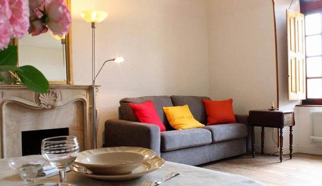 Charming medieval house in the heart of Hérisson