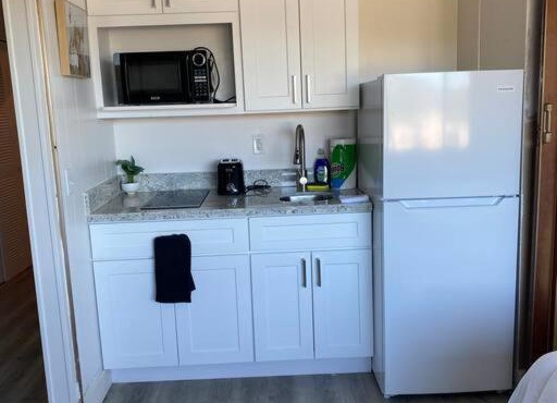 Charming Micro studio in Gadsden, AL