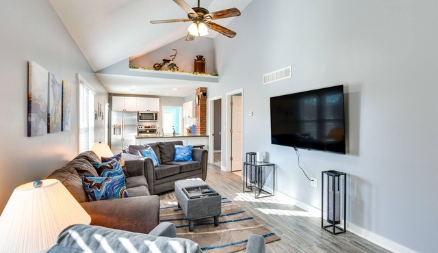 Charming Missouri Home < 1 Mi to Katy Trail!