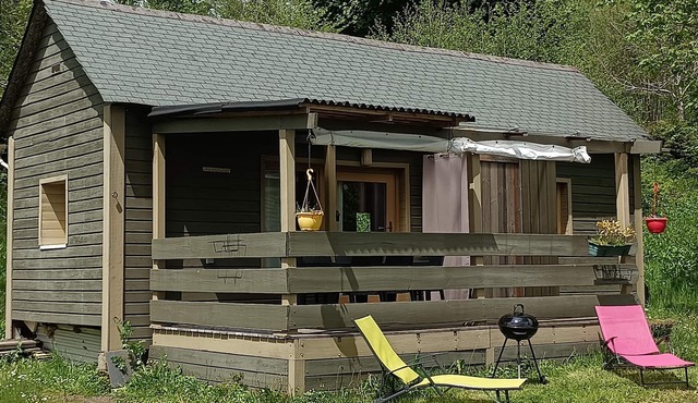 * Charming * mobile home dressed in chalet Cures Vac. summer/winter short/long stay