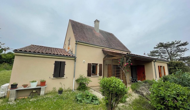 Charming modern PMR house with garden in the heart of Périgord Noir