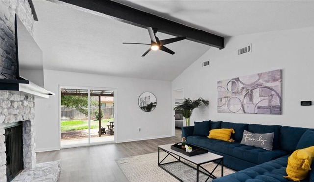 Charming Modern Home with Open Floor Plan