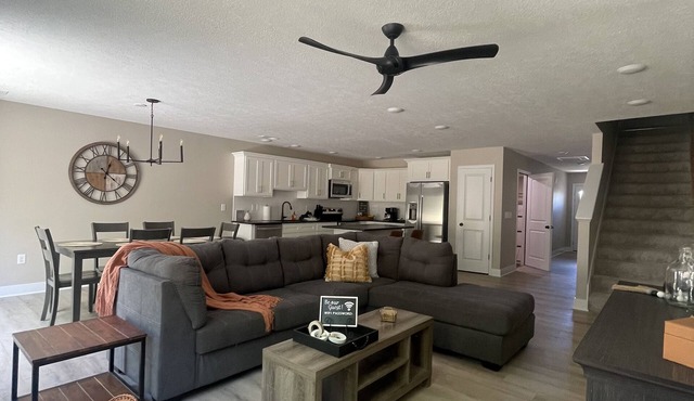 Charming, Modern, New Construction Retreat – Right in the Heart of Etown