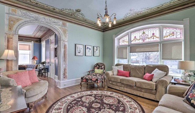 Charming Mt Pleasant Home in Historic Dtwn!
