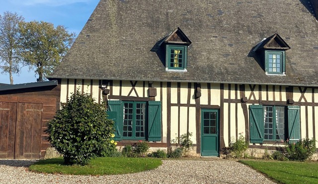 Charming Norman farmhouse 8 km from the sea