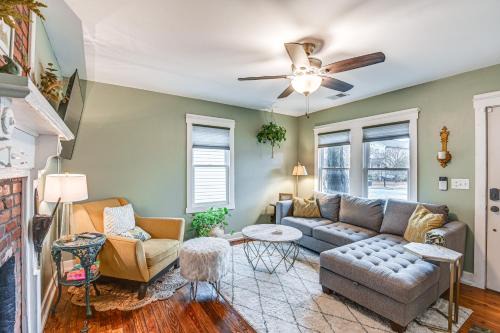 Charming Nashville Home with Fire Pit, Indoor Sauna!
