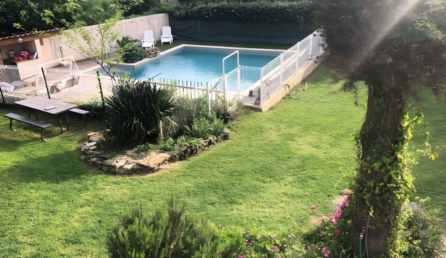 Charming Nest for 2 in the Heart of Lodève with Mountain View, Shared Pool & Wi-Fi