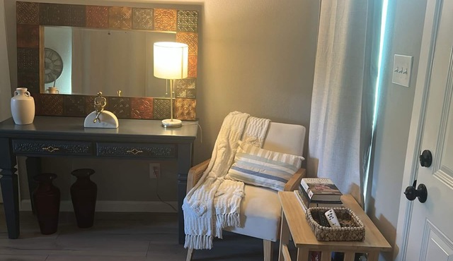 Charming new 1-bedroom house in nice Fort Worth