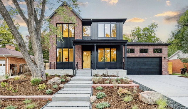 Charming, NEW CONSTRUCTION 5-bedroom home in Boulder