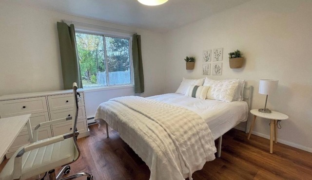 Charming, Newly-Renovated 1-Bedroom Madison Apartment