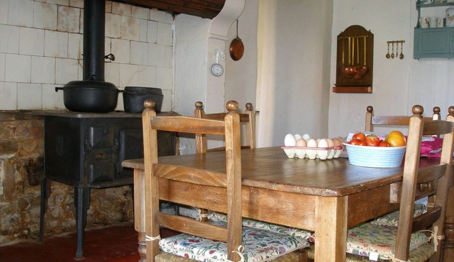 Charming Norman country house with enclosed garden - Dogs welcome