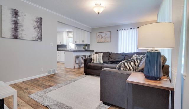 Charming North Fargo Home 2 blocks from NDSU