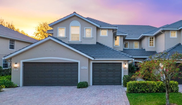 Charming North Naples Condo in Gated Community - 5 min from beach
