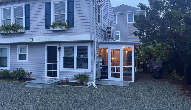 Charming Ocean Block Condo Fenwick Island