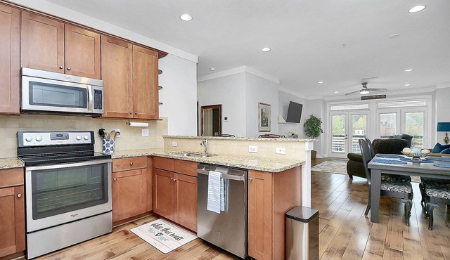 Charming One-Level Condo in Walkable Davidson