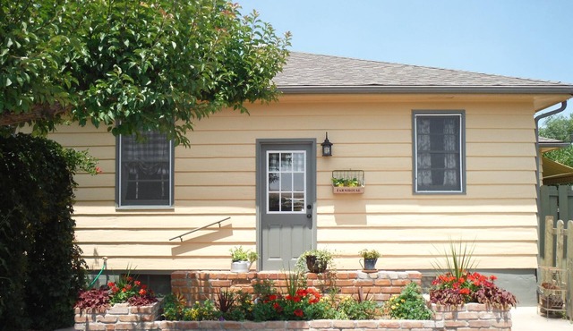 Charming Orchard Farmhouse