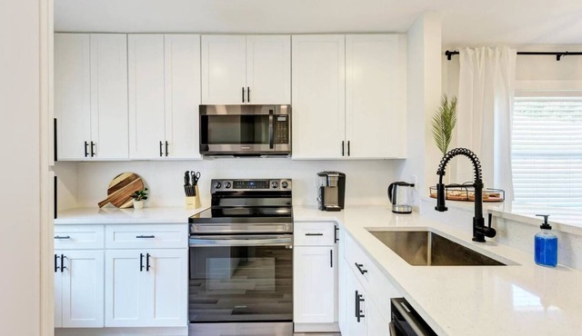 Charming Osprey Home