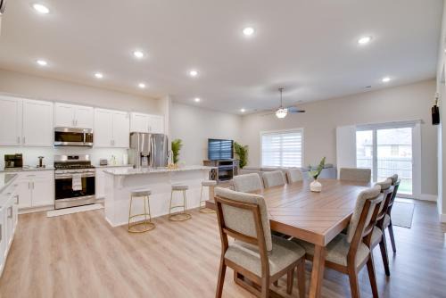 Charming Ozark Abode with Yard and Pool Access