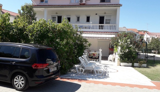 Charming Palit Kroatien Holiday House With Garden