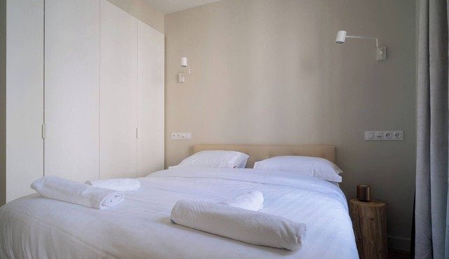 Charming Parisian 1BDR Apt Near Gare du Nord in Paris
