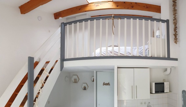 Charming Pavillon near beach 2/4 persons