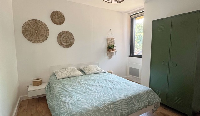 Charming, peaceful cocoon in the Beaujolais region