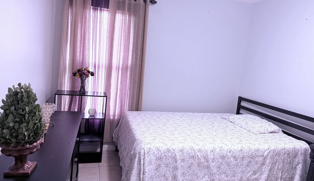 Charming, peaceful room in enjoyable Sunrise