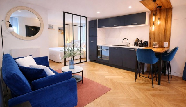 Charming, peaceful Studio in the Village Centre