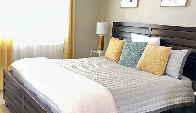 Charming pet friendly family getaway Santa Clarita