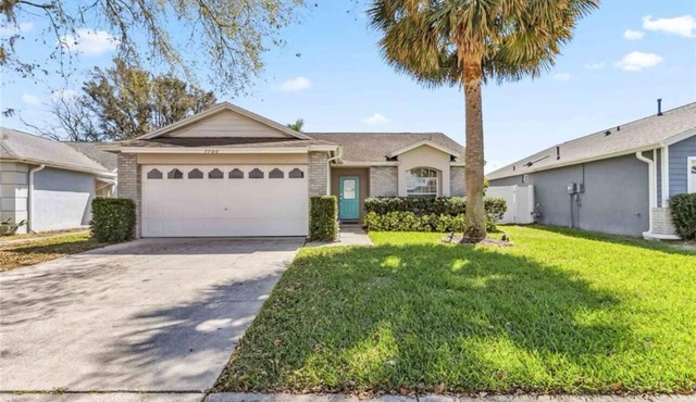 Charming Pool House, 10-15min to Disney, 2BR/2BA.