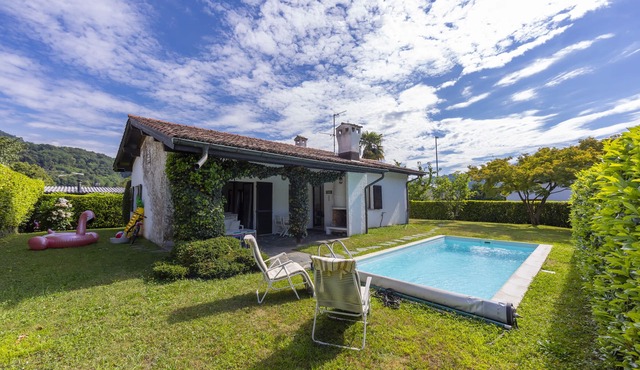Charming Pool Villa, Magliaso, Switzerland