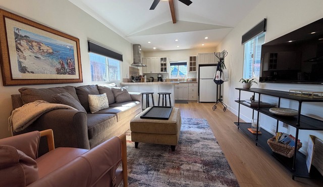 Charming Private bungalow in South Park San Diego with large yard and parking.