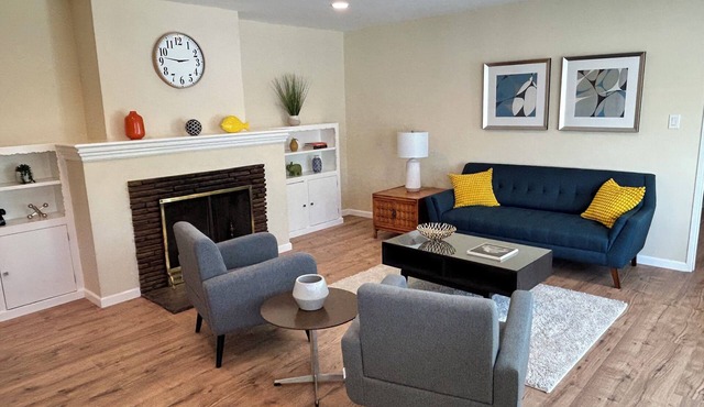 Charming private guest house in delightful Burbank near Disney & Ranch Studios