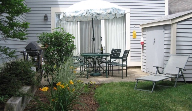 Charming, private, quiet, partial A/C, family friendly townhouse at Ocean Edge