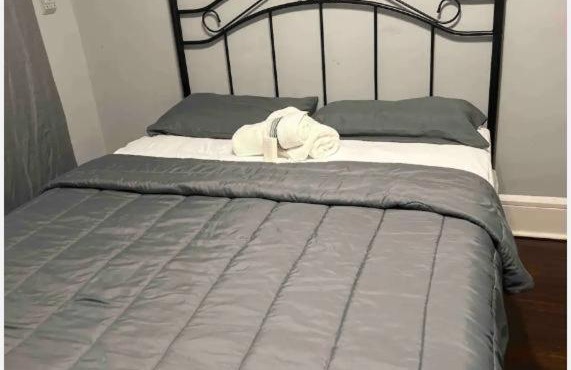 Charming Private Room near RWJ#2