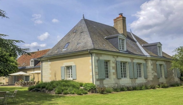 Charming property completely renovated in a park of 2 hectares