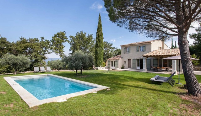 Charming property in the heart of an exceptional site with a breathtaking view