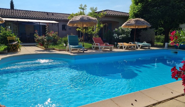 Charming Provençal Villa with Private Pool – Peace nNature Green Provence (Var)
