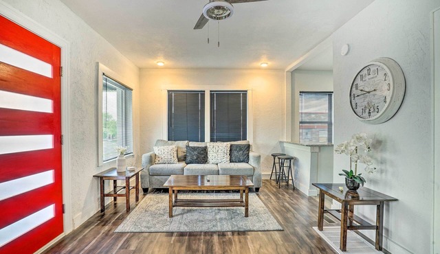 Charming & Quaint El Paso House w/Backyard!