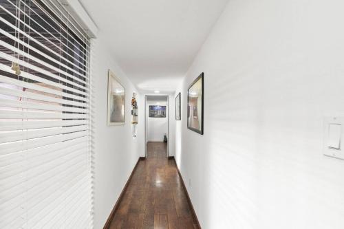 Charming Queen BR1Bath 2PPL/Private Suite - Holiday Home