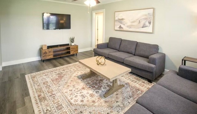 Charming, Quiet 3Bd/1Ba House in Petal