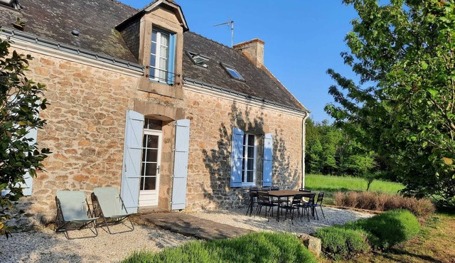 Charming & quiet house 1 km from the sea – near Carnac, Quiberon & Lorient
