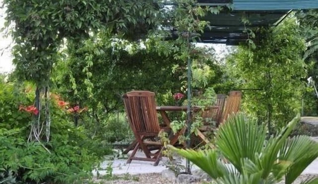 Charming, quiet house with magnificent views and private pool